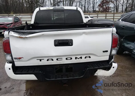 2022 Toyota Tacoma Trd Off Road из США, поврежденный, VIN 3TMCZ5AN5NM489882
